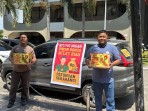 Muhajirin dkk Gelar Aksi Patungan Bayar Bonus Atlet Riau di Komplek Perkantoran Gubernur