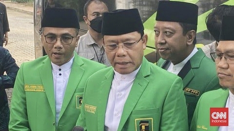 Mardiono Terpilih Jadi Ketua Umum PPP Secara Aklamasi