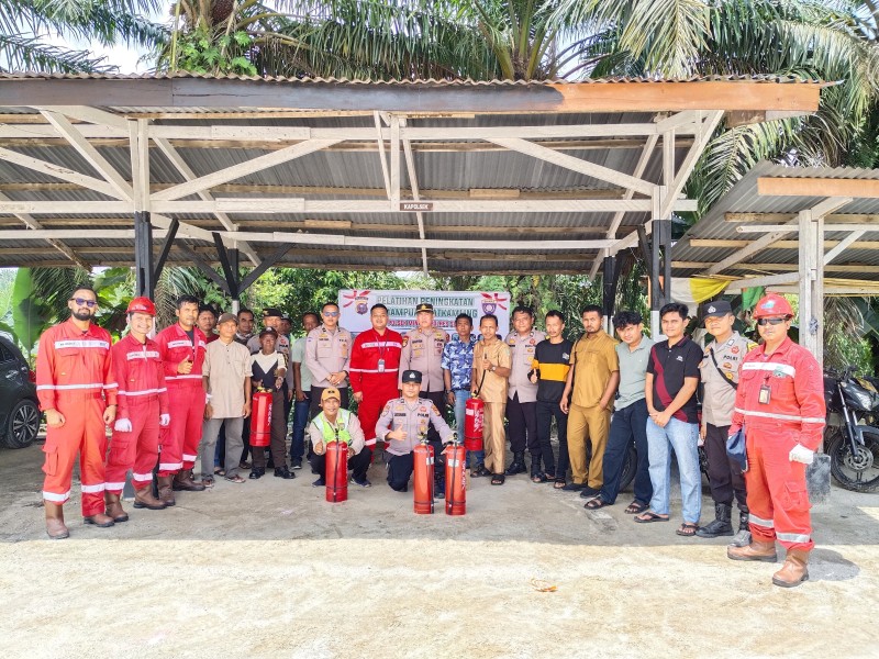 Pelatihan Satkamling di Minas, Tingkatkan Sinergi Warga dan Polisi Jaga Kamtibmas