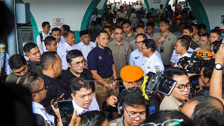 Puncak Arus Mudik Lebaran, AHY Tinjau Stasiun Pasar Senen
