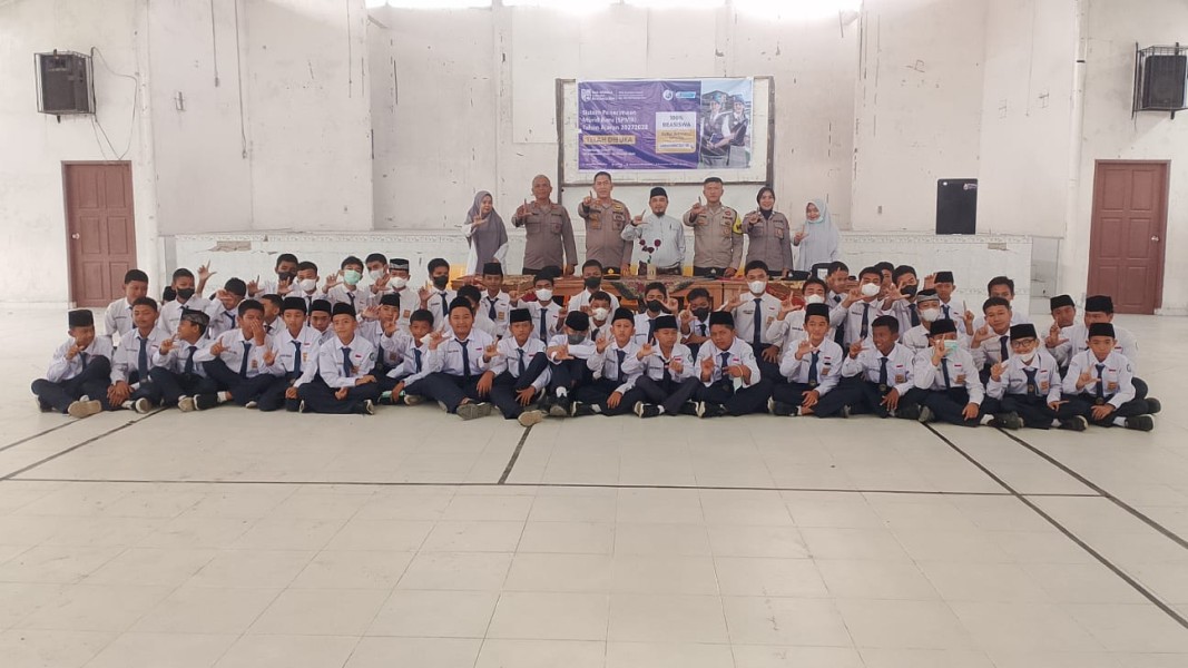 Police Goes to School, Polsek Minas Sosialisasikan Green Policing dan SPMB SMA Taruna Kemala Bhayangkara