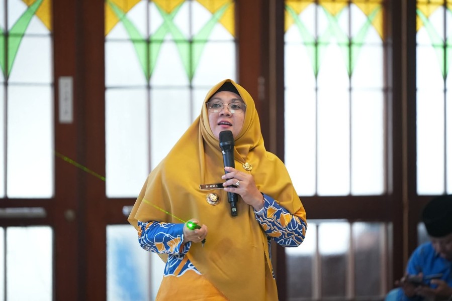 Bupati Siak Afni Z Klarifikasi Isu PT SSL: Kami Sedang Bekerja, Jangan Dipelintir!